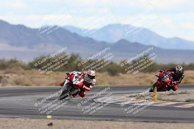 media/Nov-16-2025-Race Pace (Sun) [[8c5fa54630]]/Non Verified Riders (1st 20 Minutes)/5-Turn 15 (110pm)/